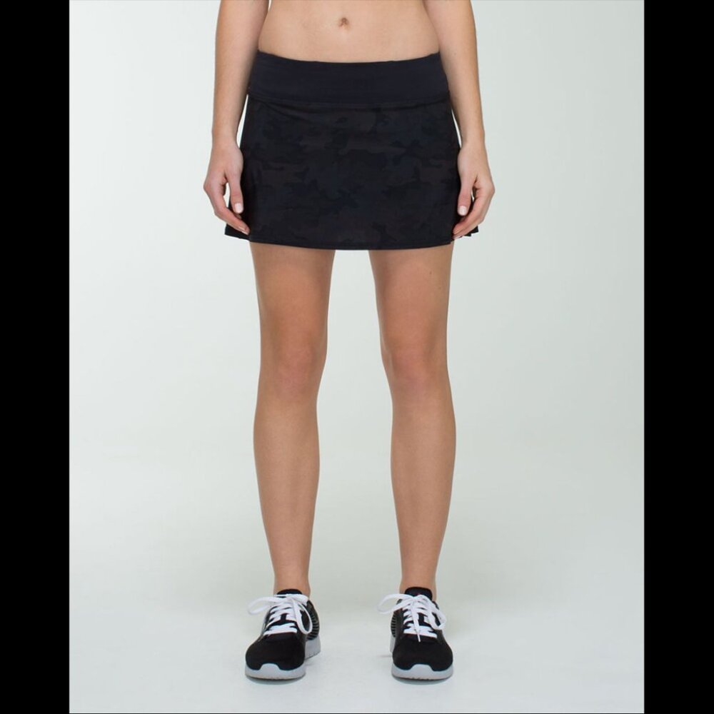 Womens Lululemon Pace Setter Skirt Reg 4-way Stretch Savasana Black Camo 10